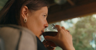 The 7 Best Teas for Singers (Soothe Your Throat Naturally)